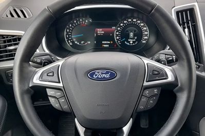 Ford S-MAX EcoBlue AWD Titanium