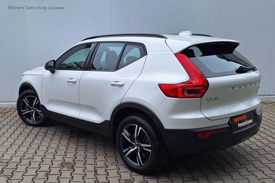 Volvo XC40 B3 Plus Dark