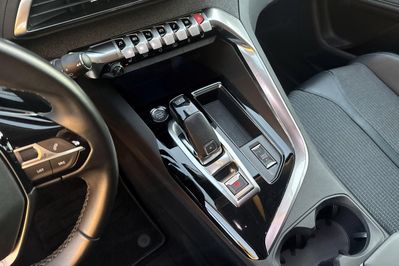 Peugeot 3008 Allure Pack 1.2 PureTech  S&S EAT8