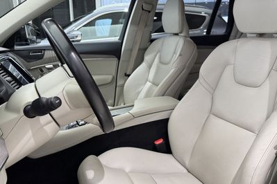 Volvo XC90 B5 D AWD Core aut