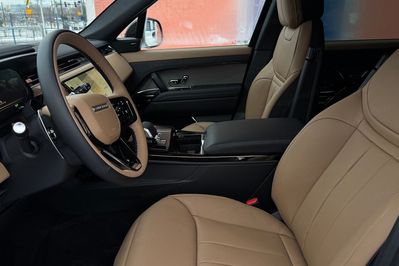 Land Rover Range Rover Sport D300 Dynamic SE