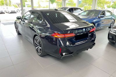BMW Seria 5 530e xDrive M Sport