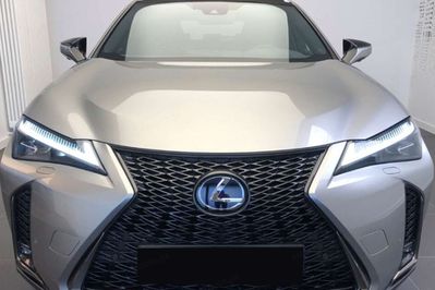 Lexus UX 300h F Sport Design Full Bitone 2.0 Hybrid Dynamic Force