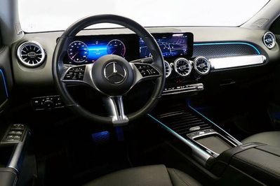 Mercedes GLB 220 d 4-Matic Progressive 8G-DCT