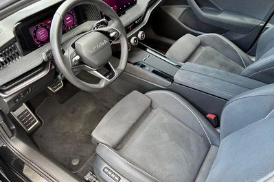 Skoda Superb 2.0 TSI 4x4 Sportline DSG