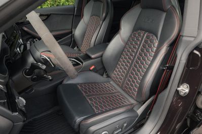 Audi A5 RS5 quattro Tiptronic