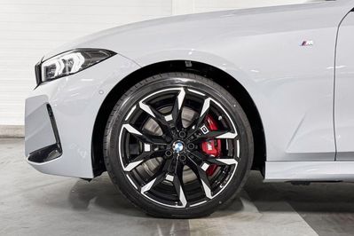 BMW Seria 3 330i xDrive M Sport