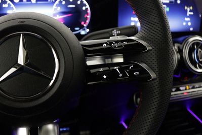 Mercedes GLB 200  AMG Line