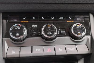 Skoda Karoq 1.5 TSI ACT Selection DSG