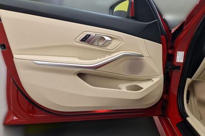 BMW Seria 3 318d Advantage