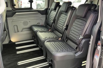 Ford Tourneo Custom L2H1 Titanium X 320 A8
