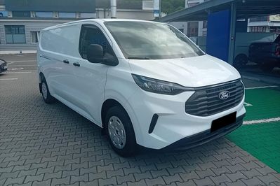 Ford Transit Custom 320 L2H1 Trend A8