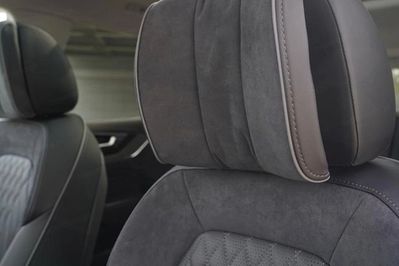 Hongqi HS5 2.0T AWD