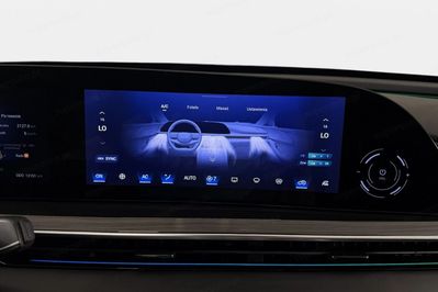 Omoda 9 1.5 Super Hybrid Exclusive AWD