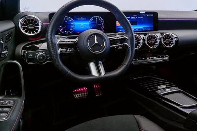 Mercedes Klasa A 250 e AMG Line