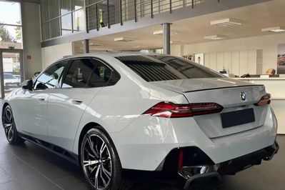 BMW Seria 5 520i M Sport