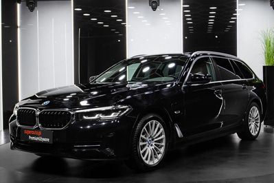BMW Seria 5 530e Luxury Line sport-aut