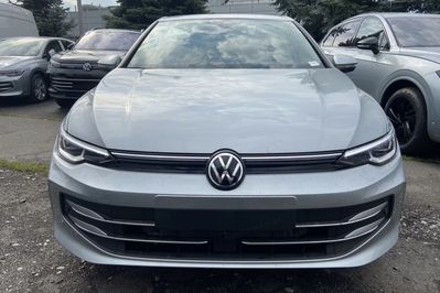 Volkswagen Golf Life Plus  1.5 TSI