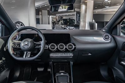 Mercedes GLA 220 4-Matic AMG Line