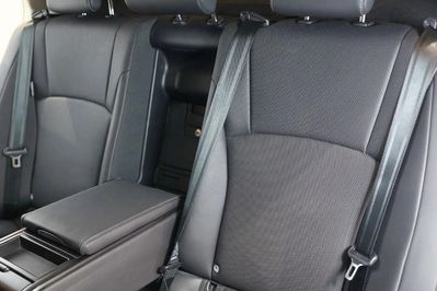 Lexus ES 300h Business Edition