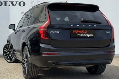 Volvo XC90 T8 AWD Plug-In Hybrid Ultra Dark 7os