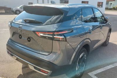 Nissan Qashqai N-Connecta Xtronic 1.3 DIG-T mHEV