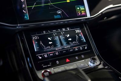 Audi A8 S8 TFSI quattro