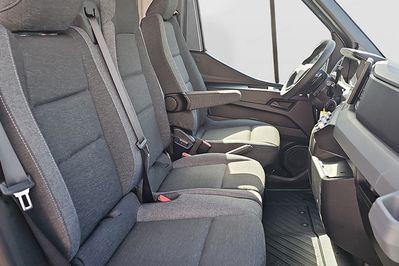 Renault Master L2H2 Extra AT9
