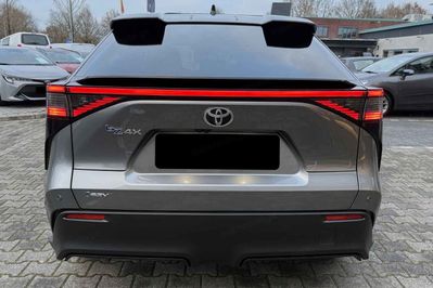 Toyota bZ4X Style EV