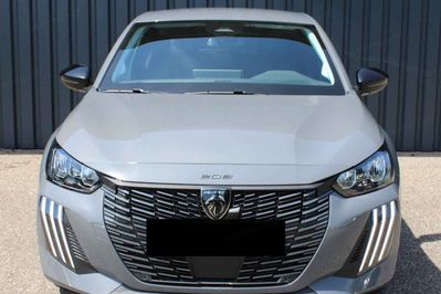 Peugeot 208 Allure e-DCS6  1.2 mHEV