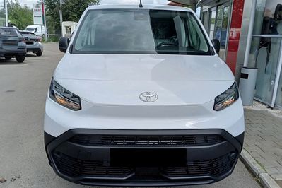 Toyota Proace City Long Active