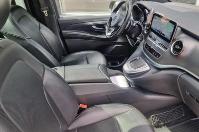 Mercedes V Klasa 300 d 4-Matic Exclusive 9G-Tronic (długi)