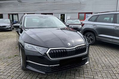 Skoda Octavia Drive Selection 1.5 TSI mHEV DSG