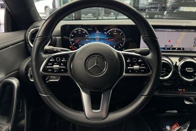 Mercedes CLA 180 d Progressive