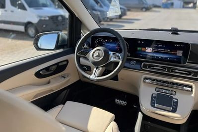 Mercedes V Klasa 300 d 4-Matic 9G-Tronic Marco Polo