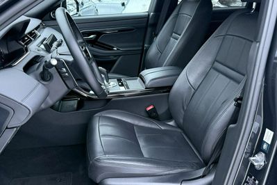 Land Rover Range Rover Evoque P300e Dynamic SE