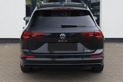 Volkswagen Golf Life 1.5 eTSI mHEV DSG