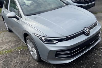 Volkswagen Golf Life Plus  1.5 TSI