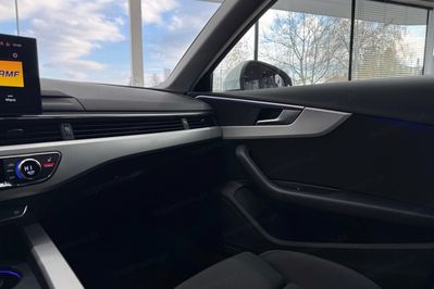 Audi A4 35 TFSI S Line