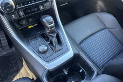 Toyota RAV4 Selection 2.5 Hybrid  4x4