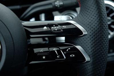 Mercedes GLA 200  AMG Line