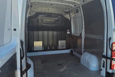 Renault Master 2.3 dCi L1H2