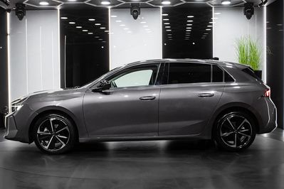 Opel Astra Elegance S&S