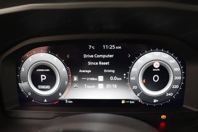 Nissan Qashqai Tekna 1.3 mHEV CVT