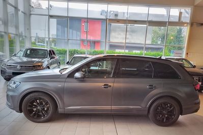 Audi Q7 45 TDI quattro S Line Tiptr.