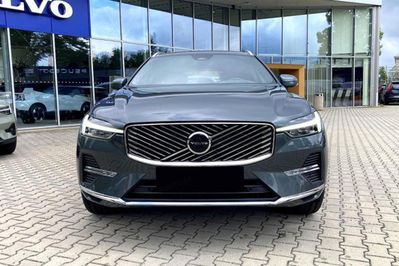 Volvo XC60 B5 AWD Plus Bright