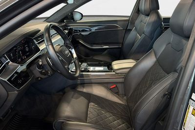Audi A8 S8 TFSI mHEV quattro Tiptr.