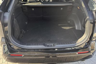 Toyota RAV4 Black Edition by JBL  2.5 Hybrid 4x4
