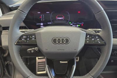Audi A6 E-tron quattro Avant