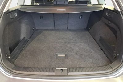 Volkswagen Passat 1.5 TSI EVO Elegance